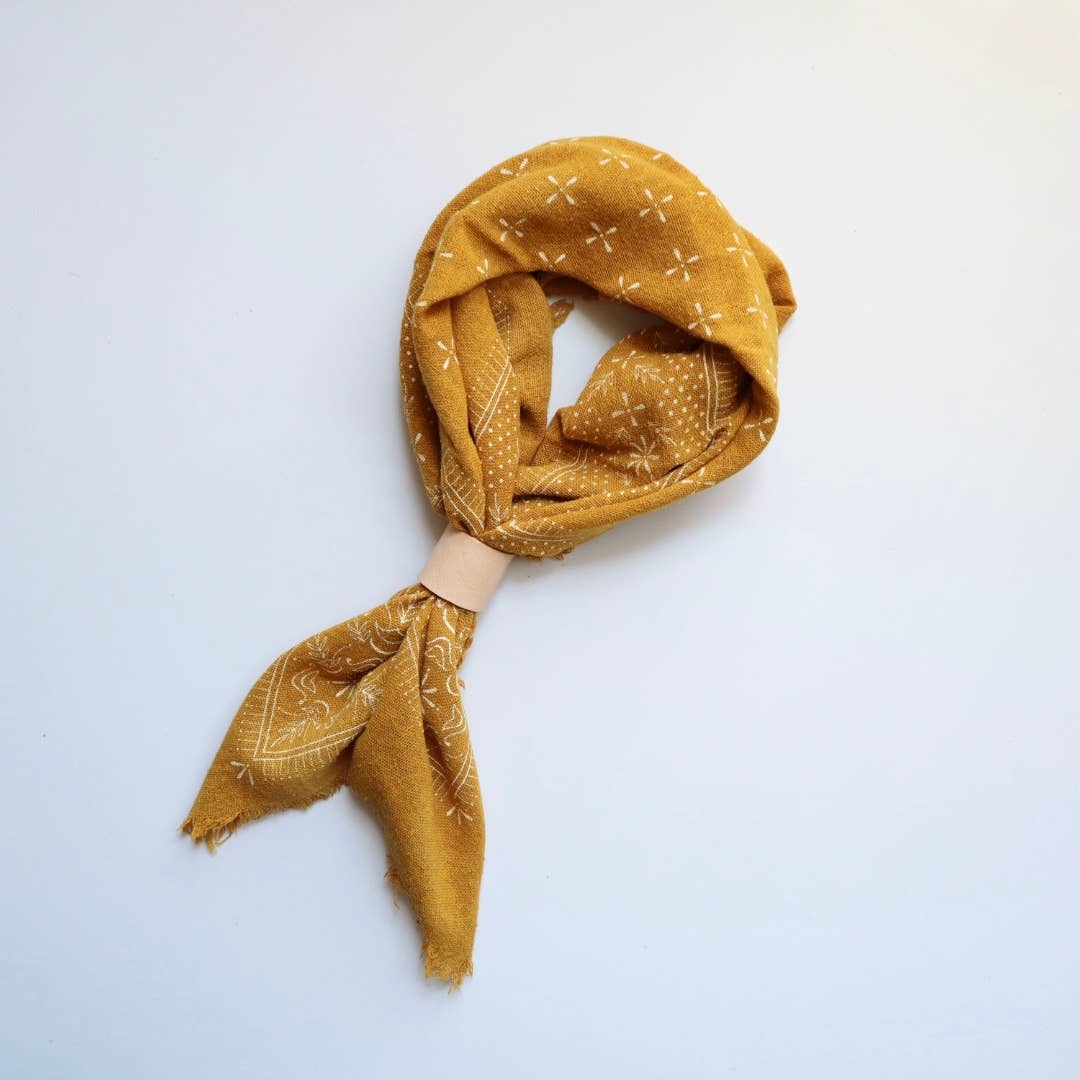 Desert Gold Classic Print Naturally Dyed Bandana (white)