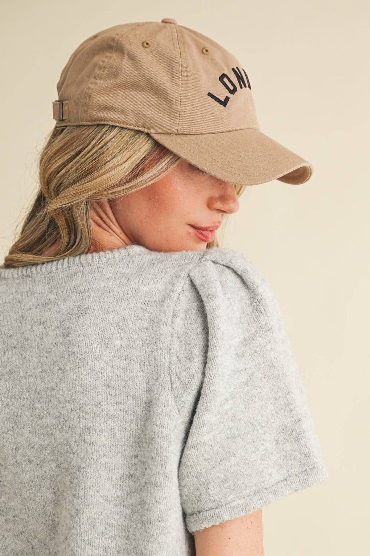 SHORT PUFF SLEEVE SWEATER CARDIGAN
