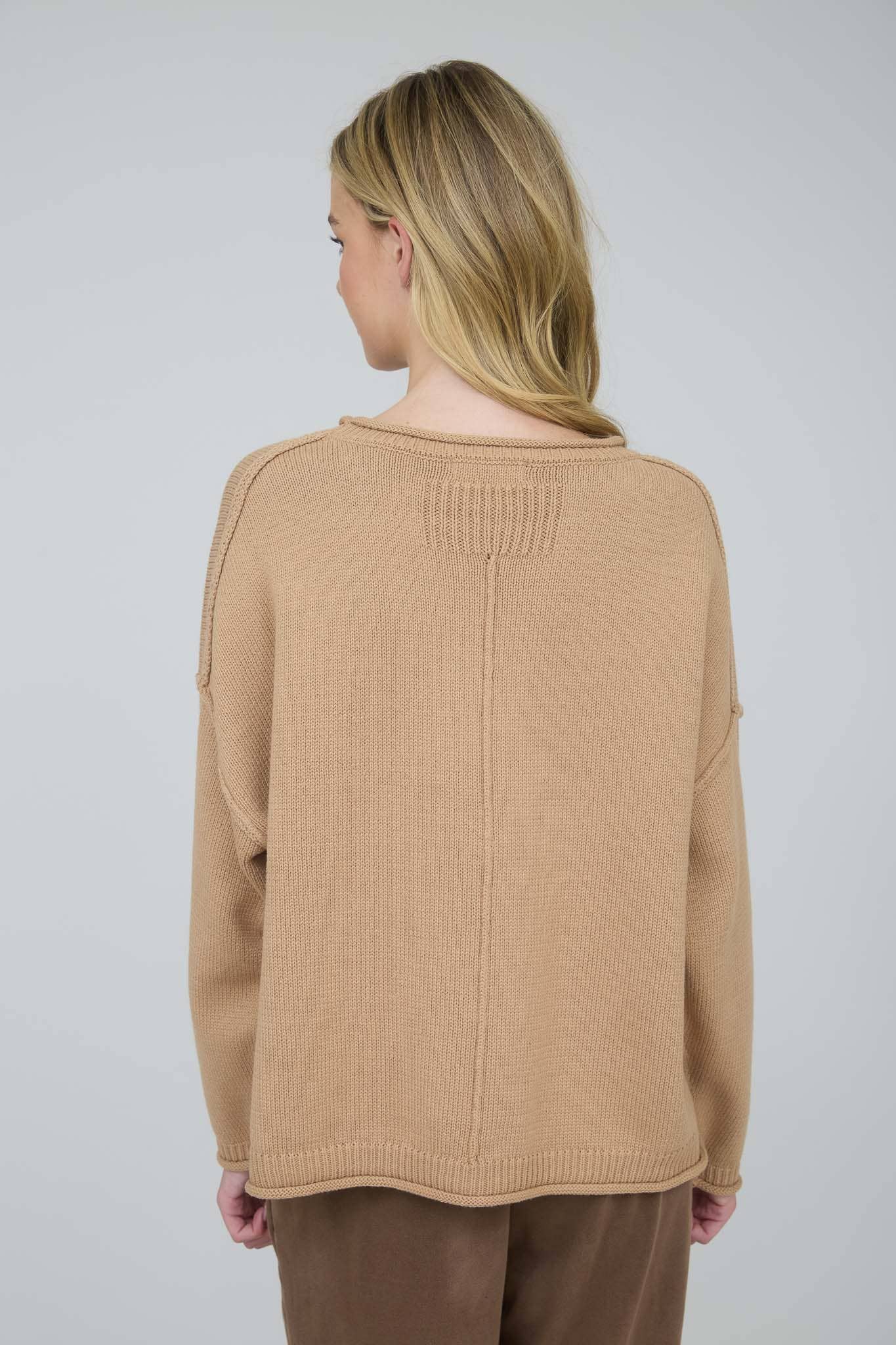 RAW EDGE RELAXED SHOULDER SWEATER
