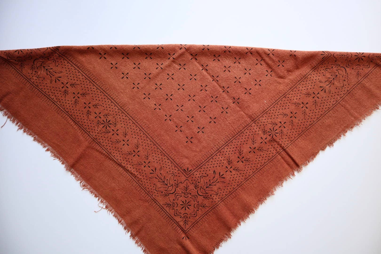 Terracotta Classic Print Naturally Dyed Bandana (black)