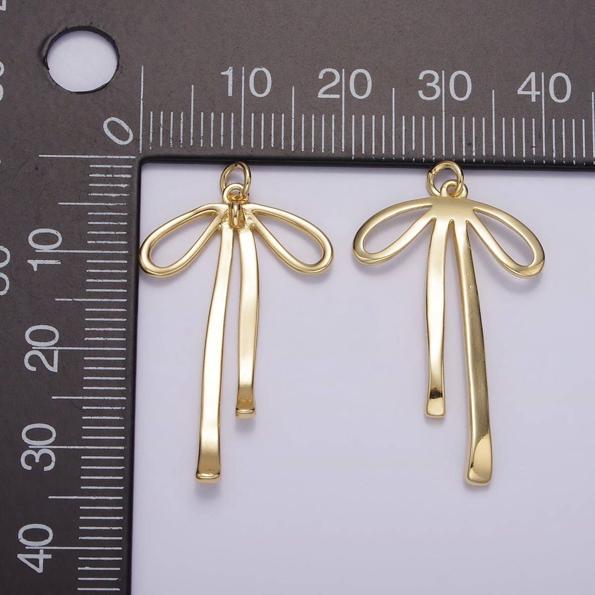 14K Gold Filled 30mm Ribbon Bow Minimalist Charm in Gold