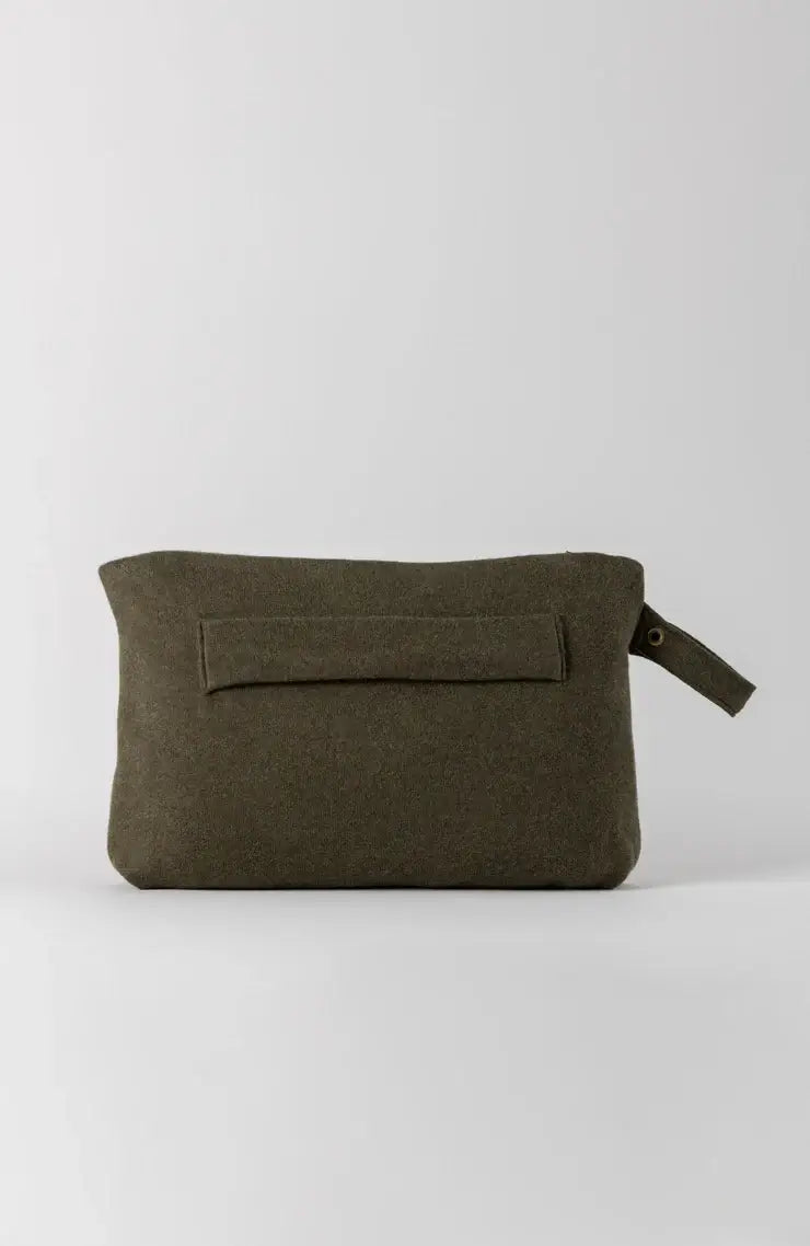 The Carry Pouch 2.0 - Olivewood