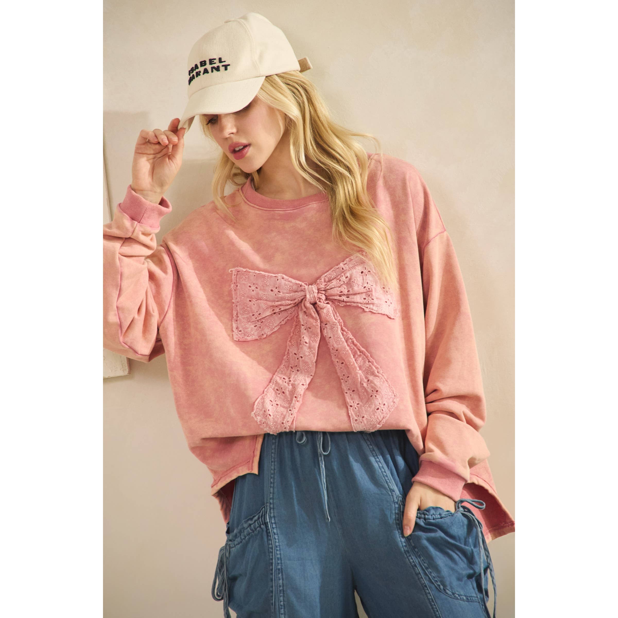 WHIMSY BOW SWEATSHIRT