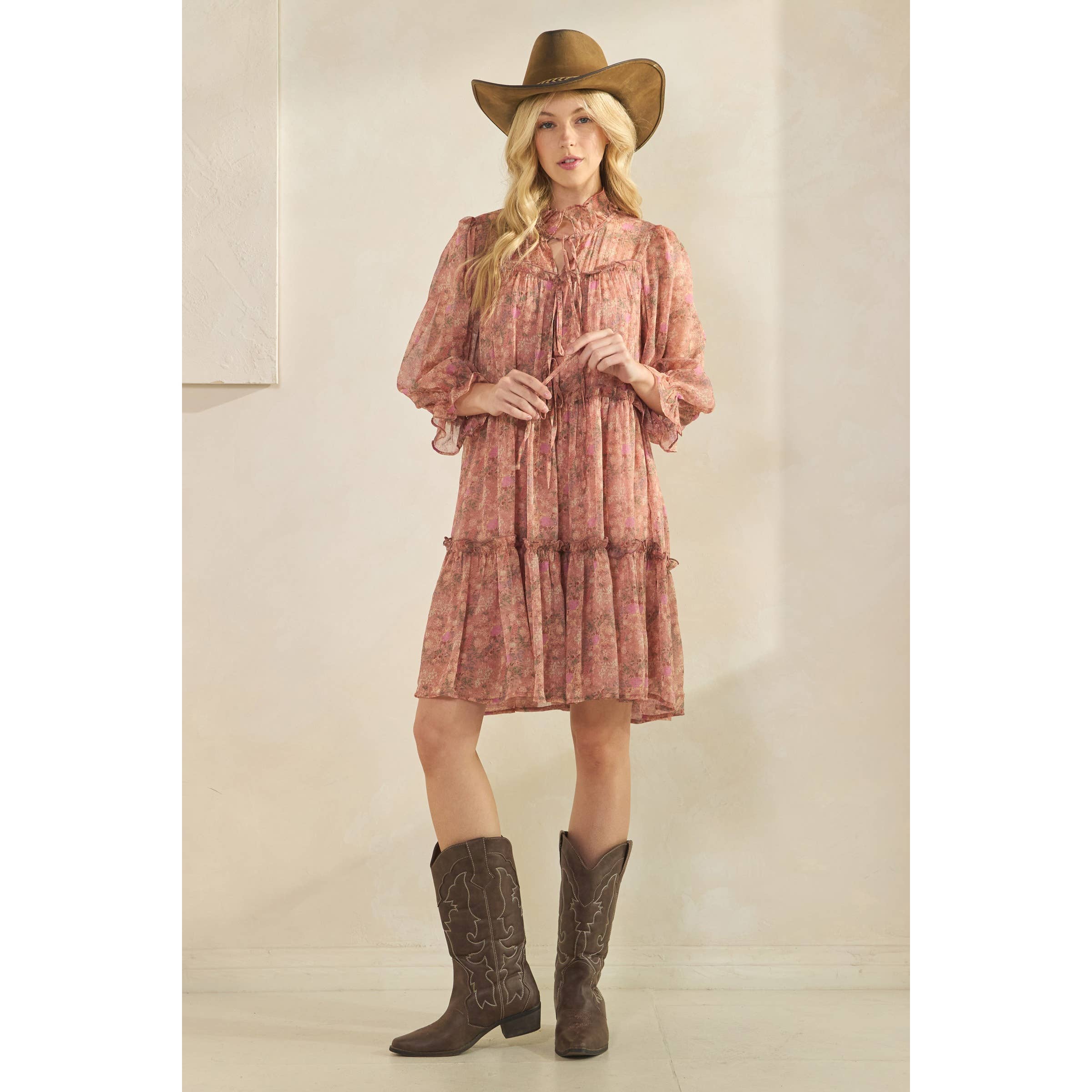 VINTAGE-INSPIRED FLORAL TIERED RUFFLE DRESS