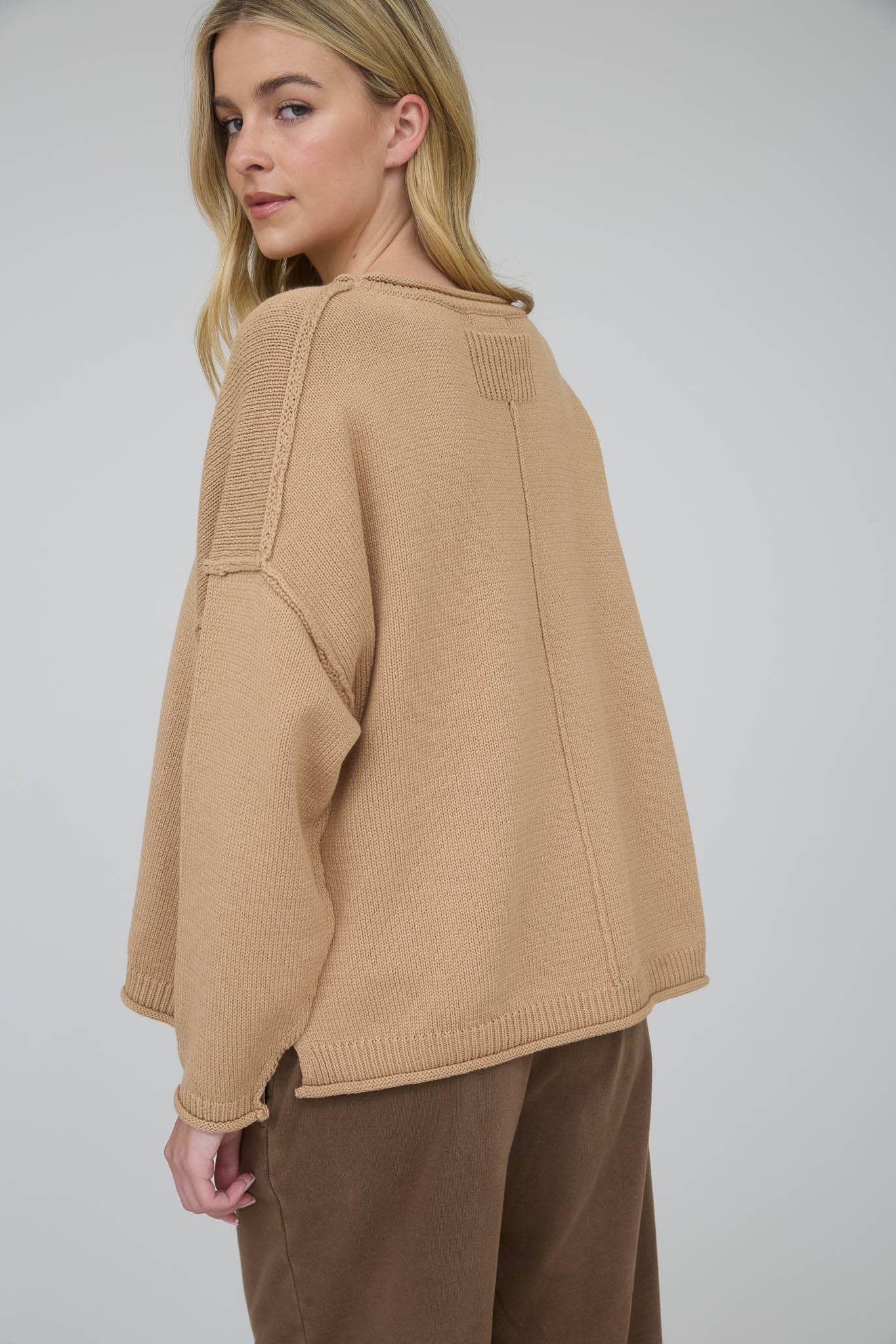 RAW EDGE RELAXED SHOULDER SWEATER