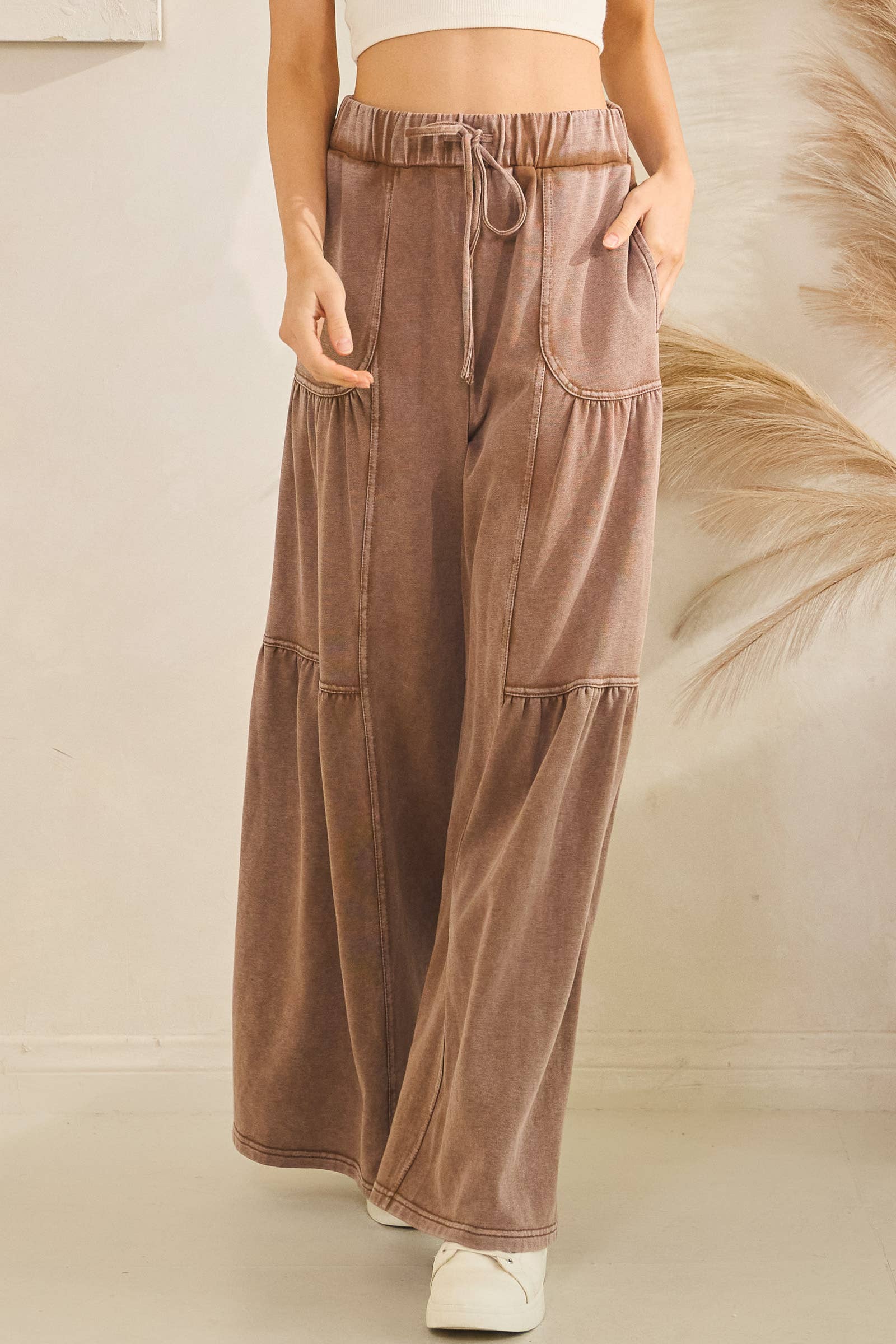 WASHED TIERED WIDE-LEG DRAWSTRING PANTS