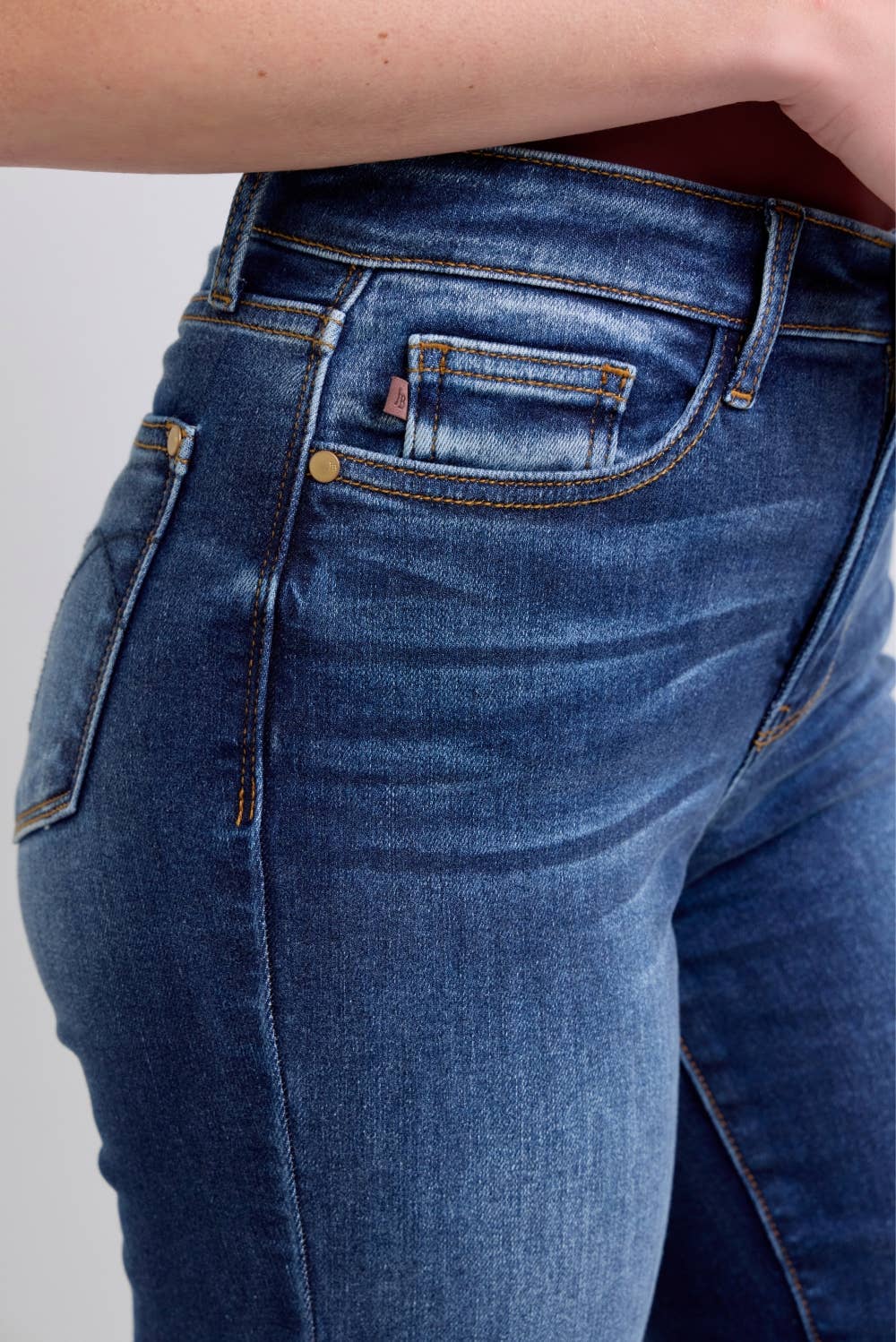 Vintage Wash Thermal Straight Denim