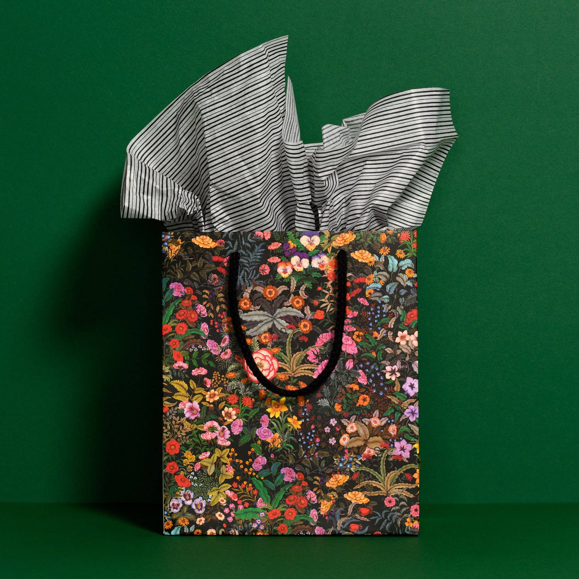 Black Stripe tissue paper: 5 Sheets