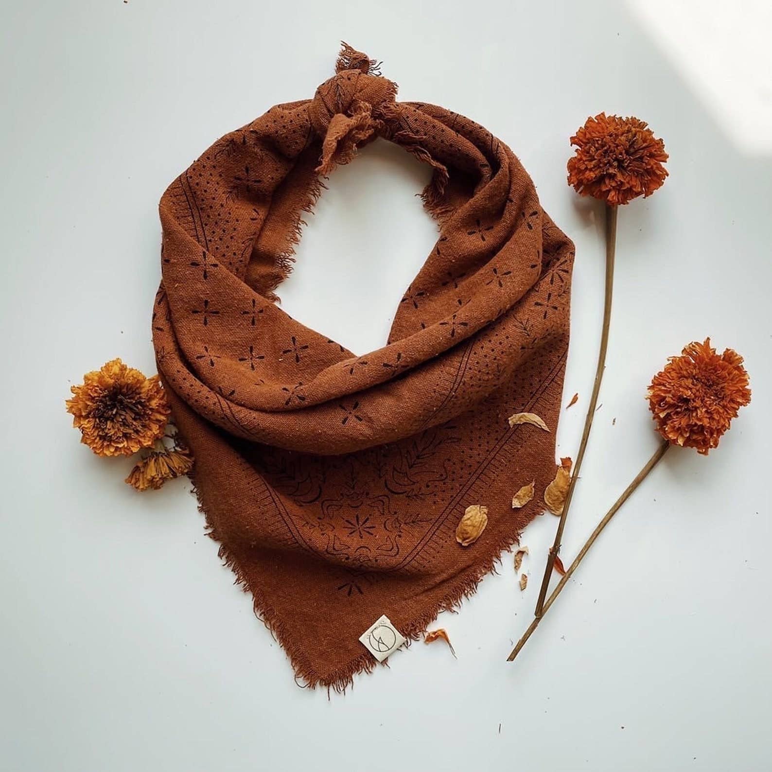 Terracotta Classic Print Naturally Dyed Bandana (black)