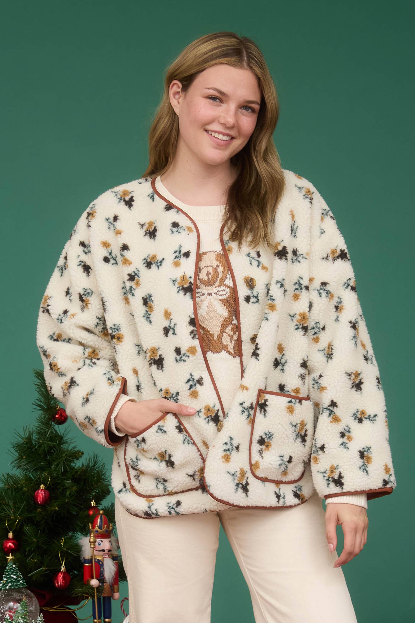 FLORAL PRINT SHERPA JACKET