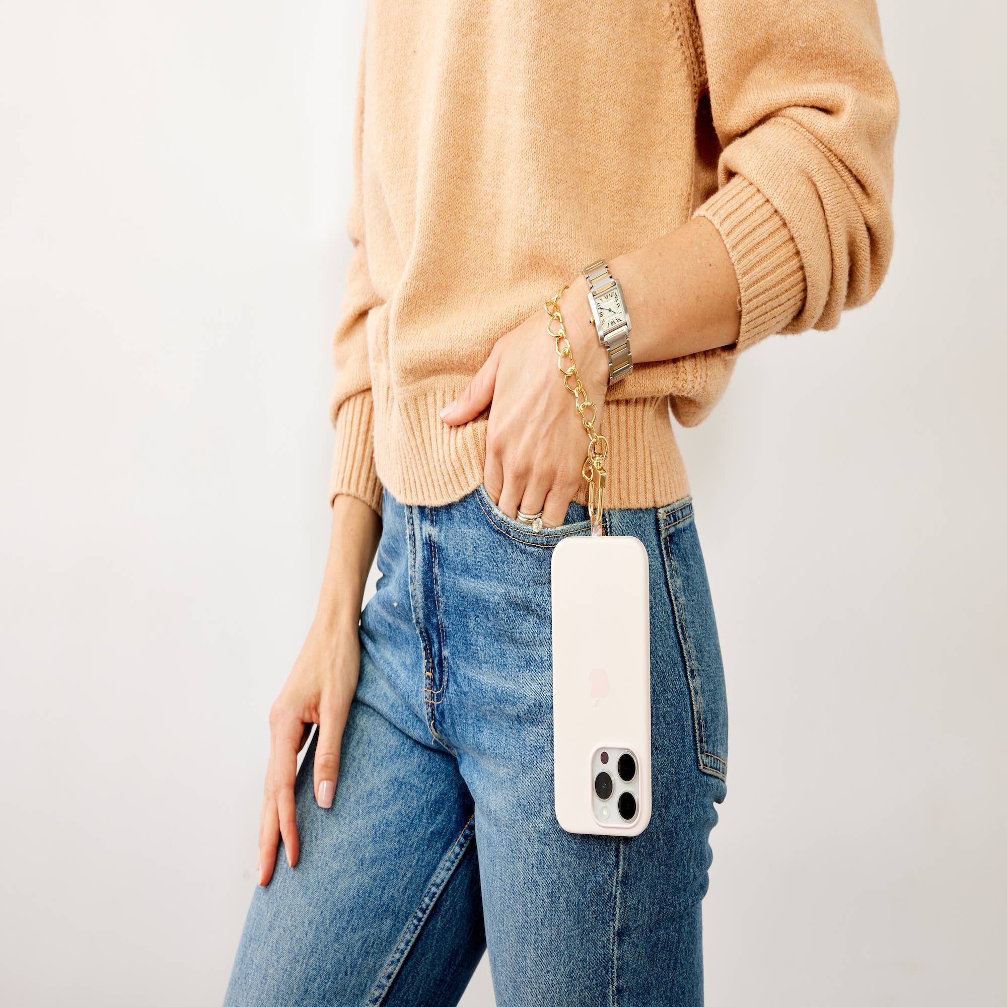 Phone Charm - Gold Heart Chain Phone Wristlet