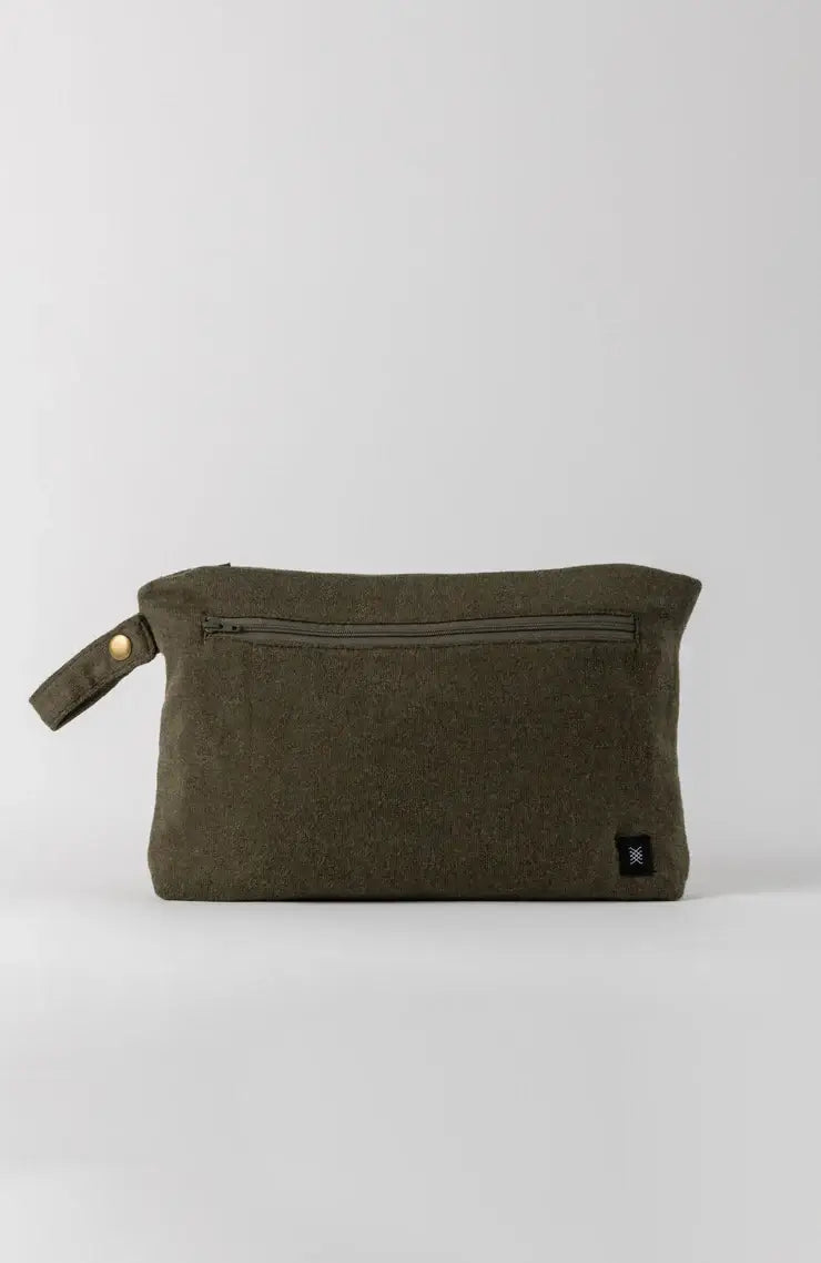 The Carry Pouch 2.0 - Olivewood