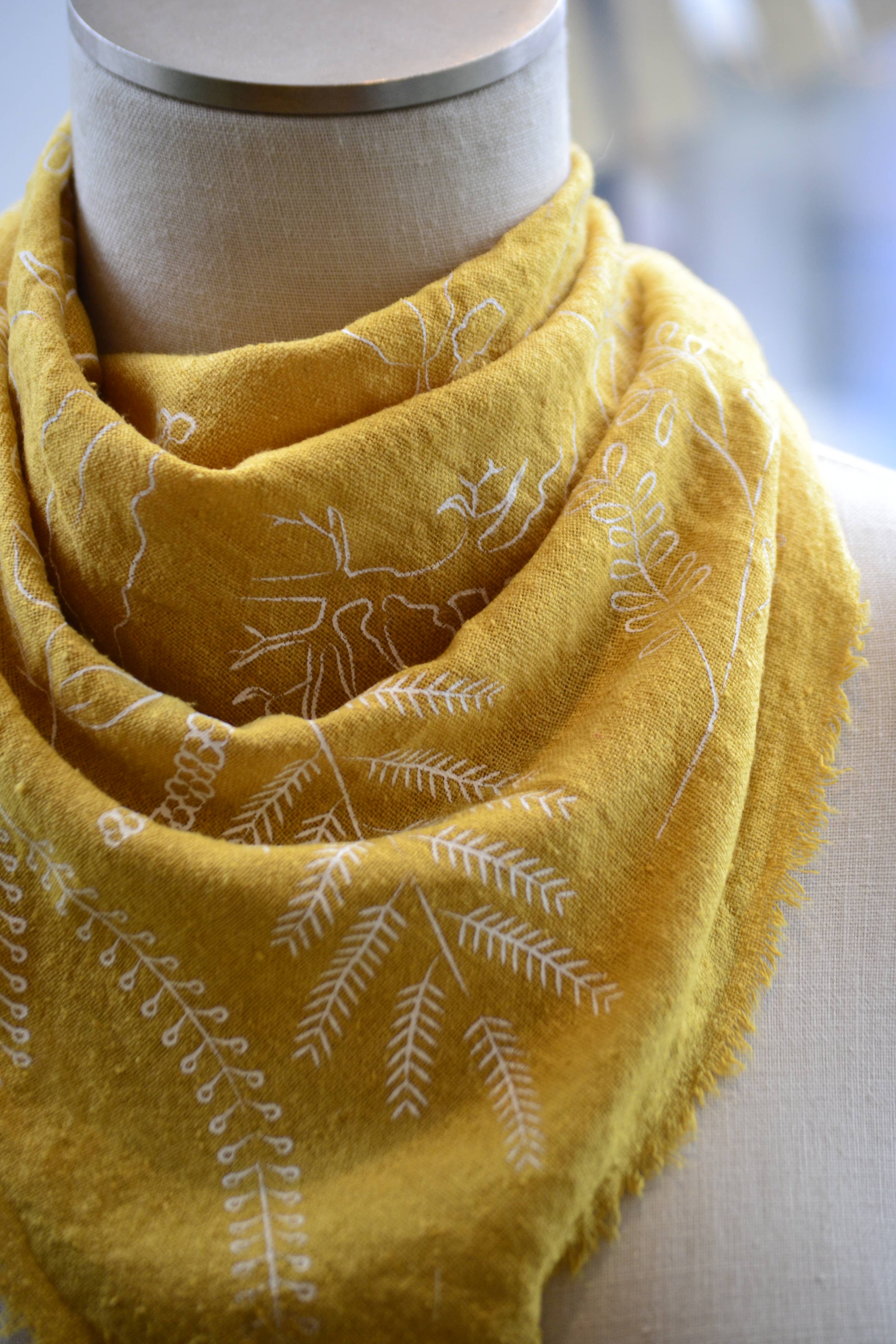 Desert Gold Botanical Print Naturally Dyed Bandana (white)