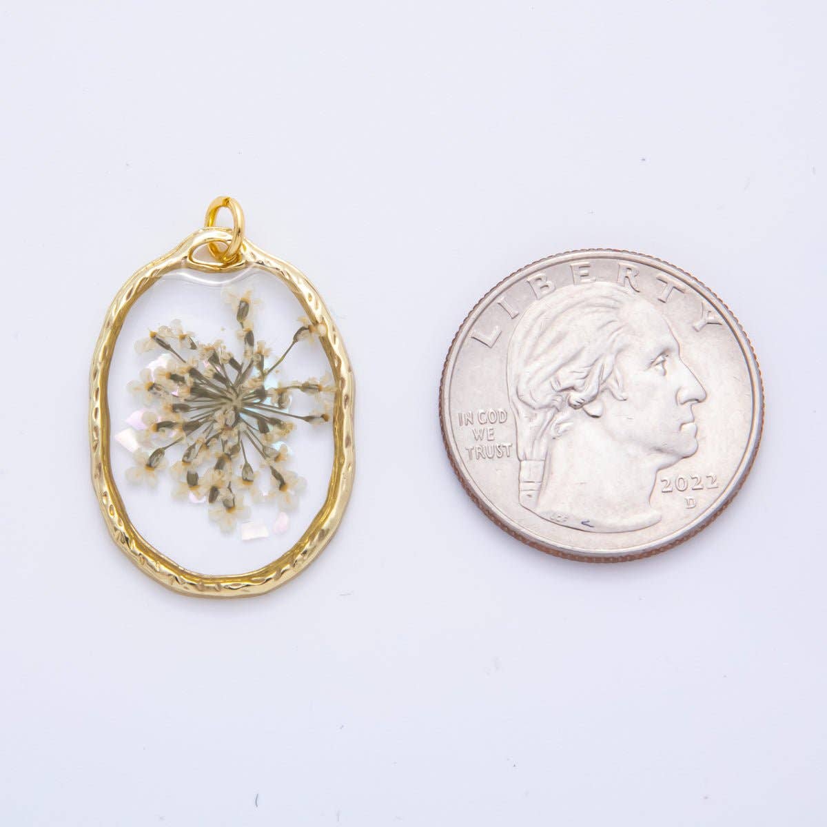 18K Gold Filled 31mm Oval Resin of Wildflower Charm