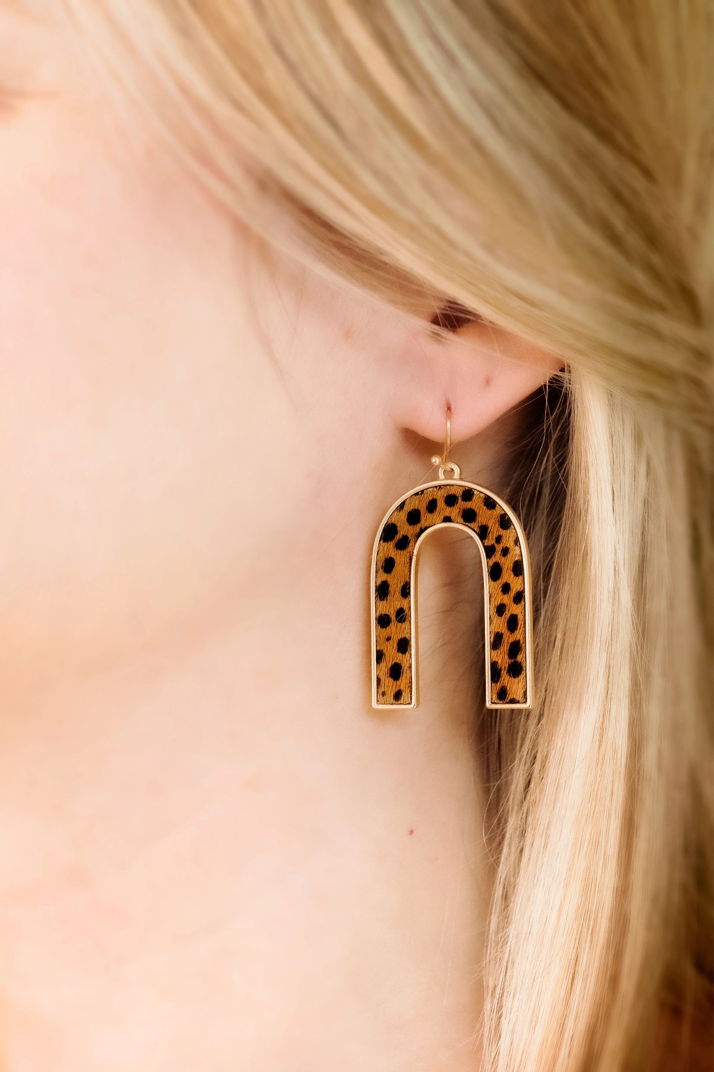 Arch Earrings - Tan Leopard