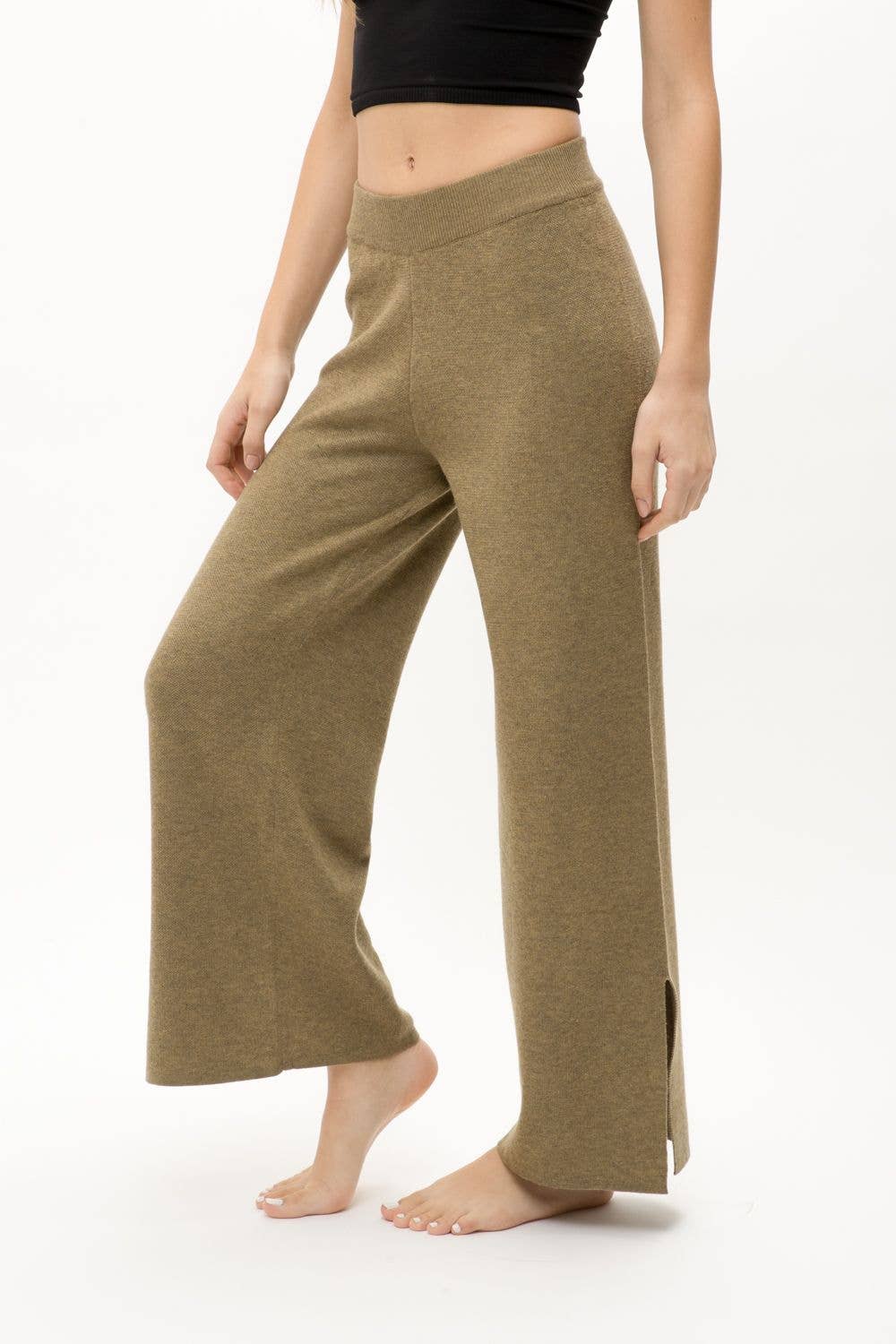 19576 Wide Leg Sweater Pants