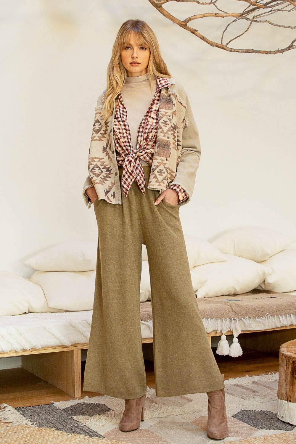 19576 Wide Leg Sweater Pants