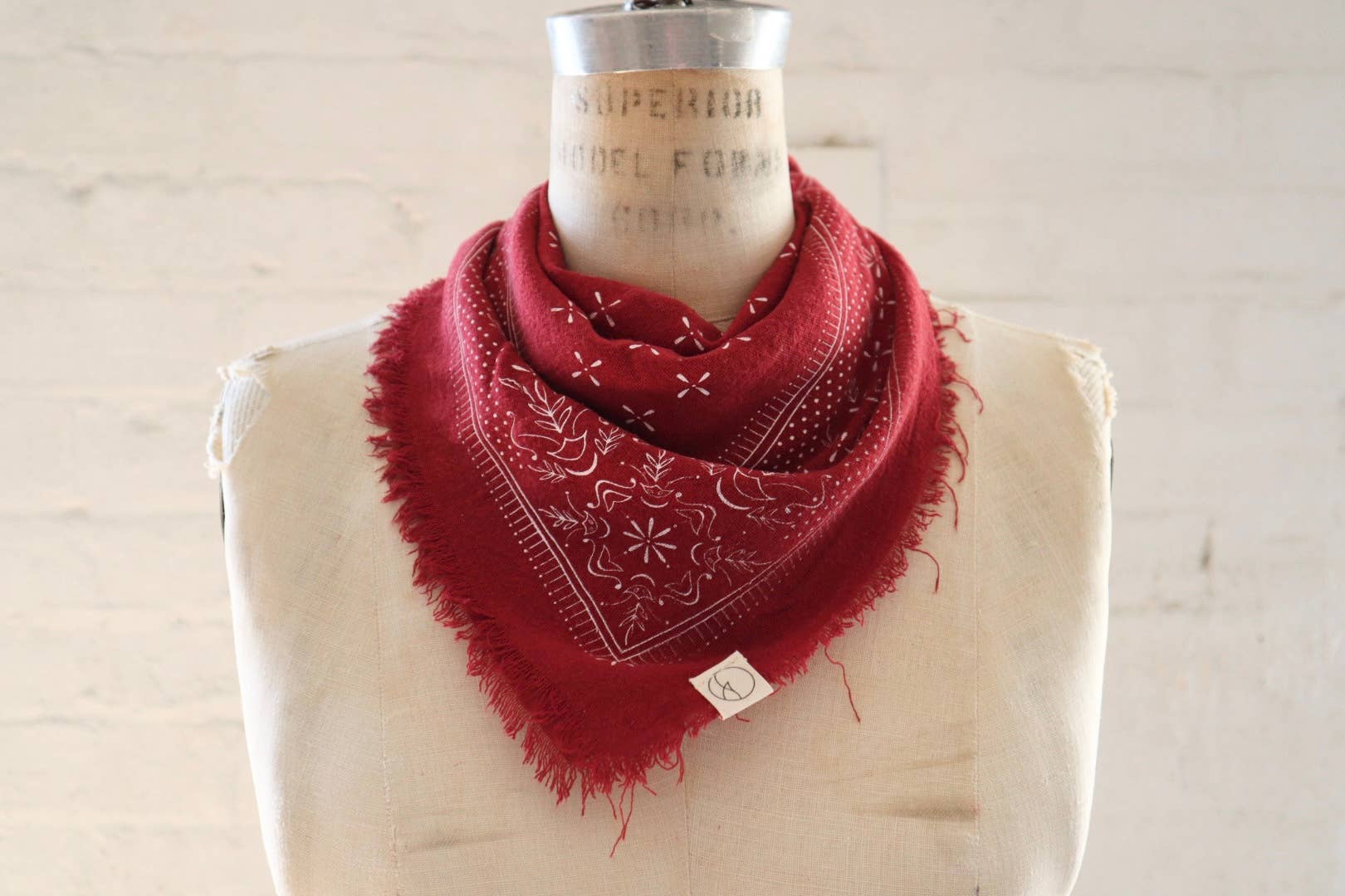 Poppy Red Classic Print Naturally Dyed Bandana (white)