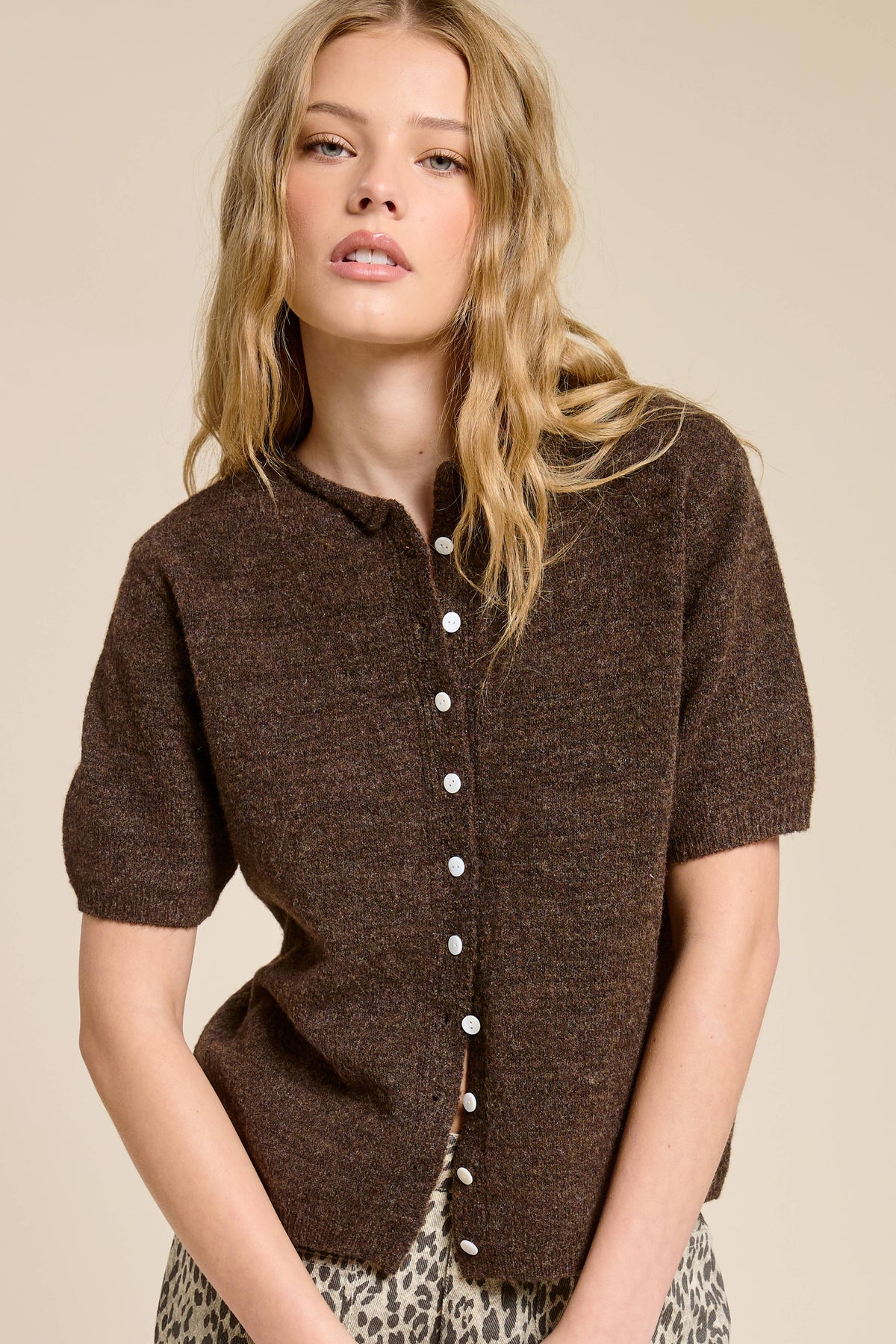 Open-Pack Short Sleeve Button Down Cardigan Top