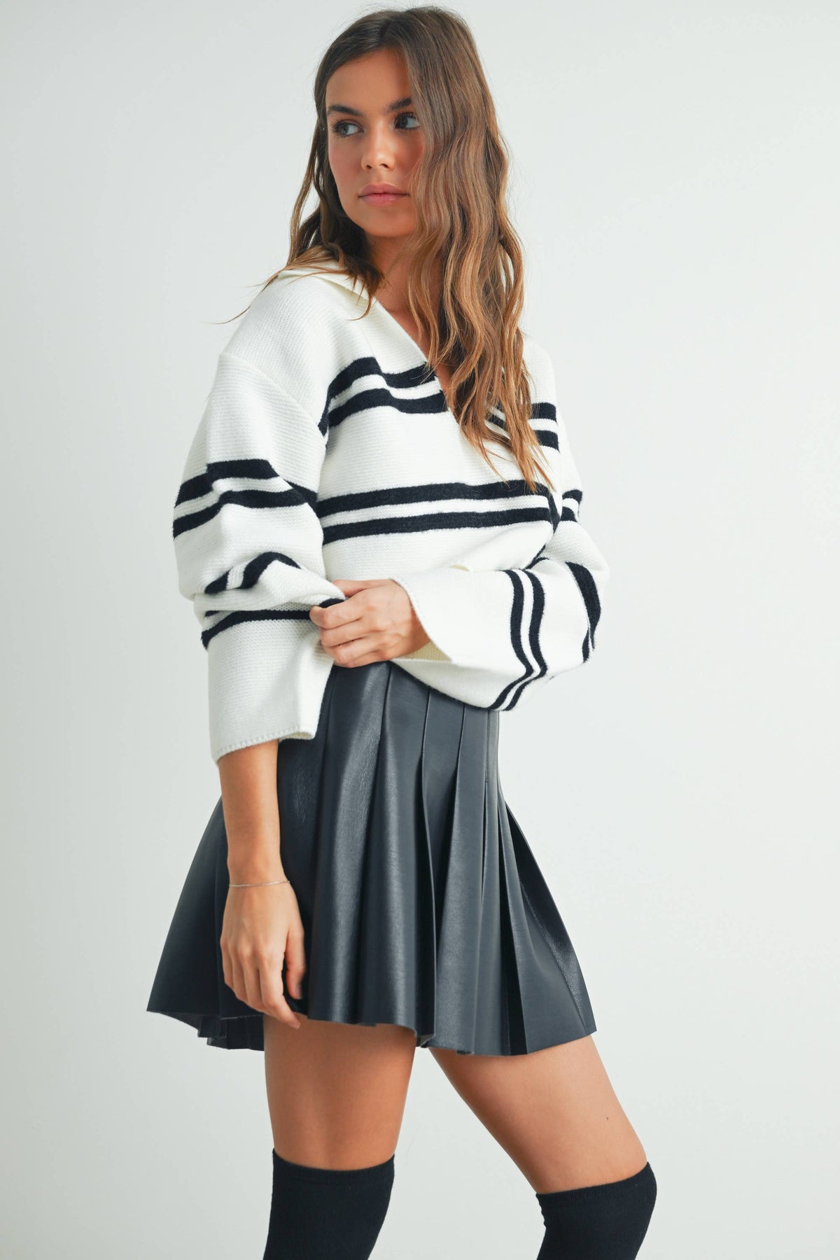 Stripe Crop Collar Sweater Top - BMW7393