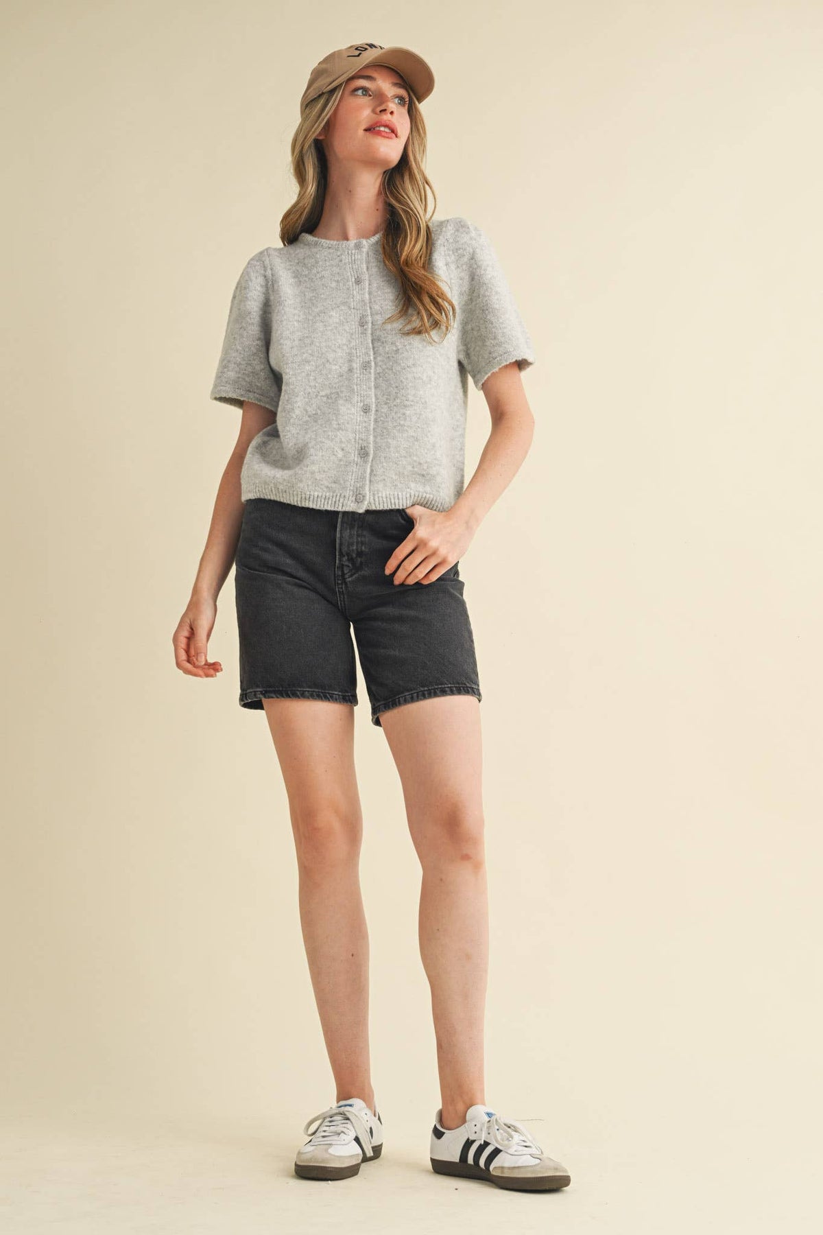 SHORT PUFF SLEEVE SWEATER CARDIGAN