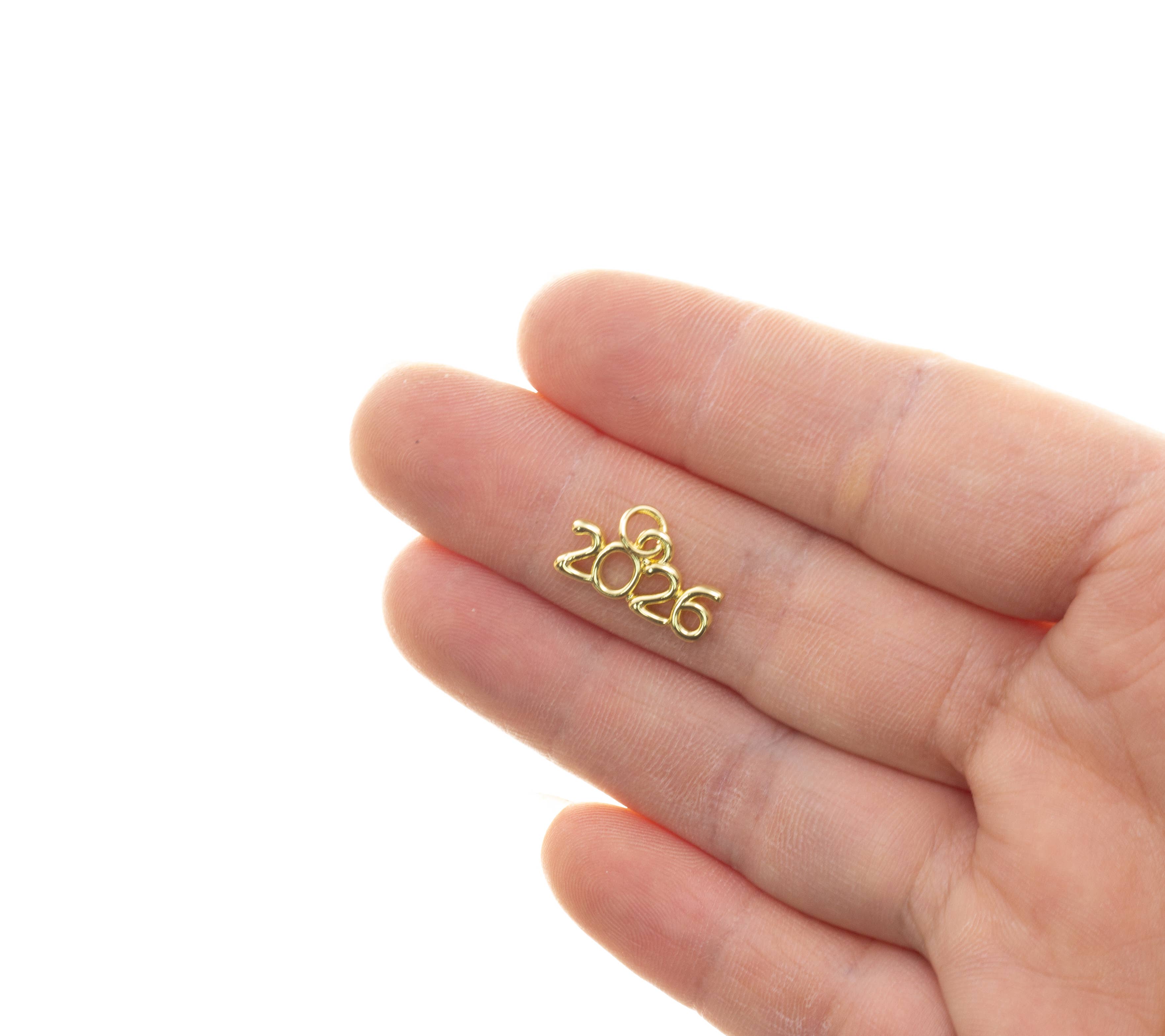 Gold 2026 Year Pendant Graduation Charm for Jewelry