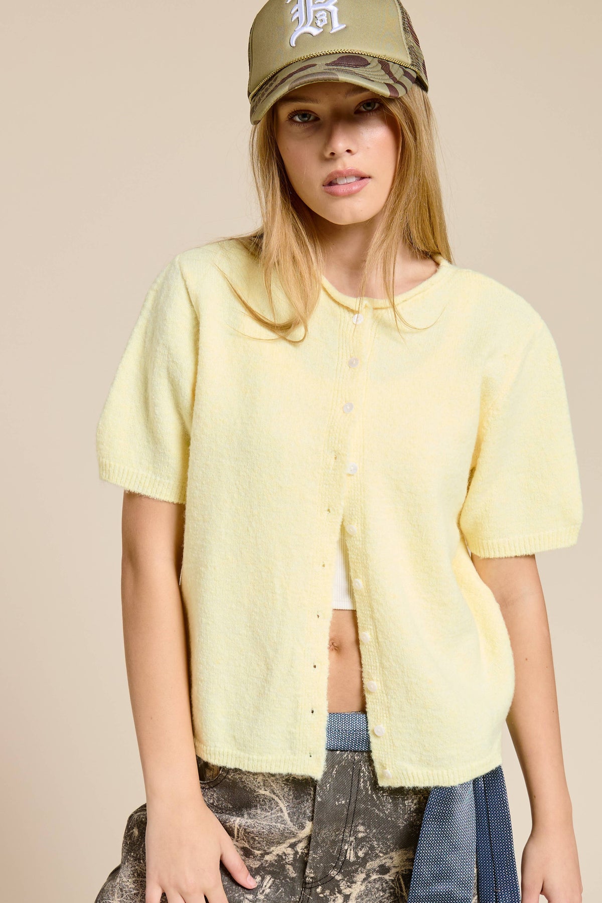 Open-Pack Short Sleeve Button Down Cardigan Top