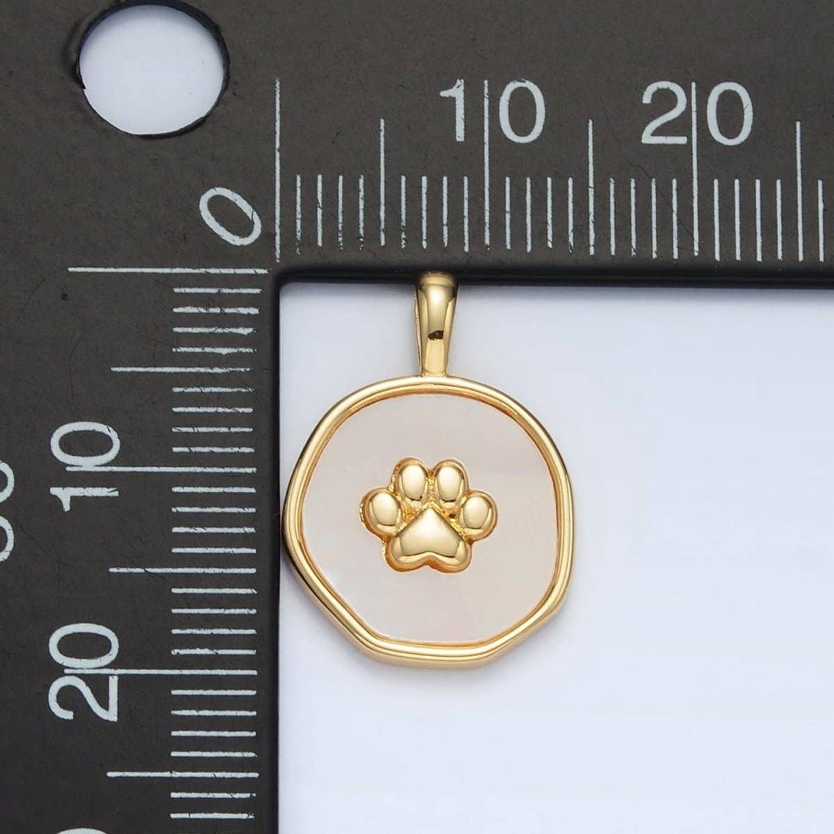 24K Gold Filled Pet Paw Print Shell Pearl Stamped Round Pendant