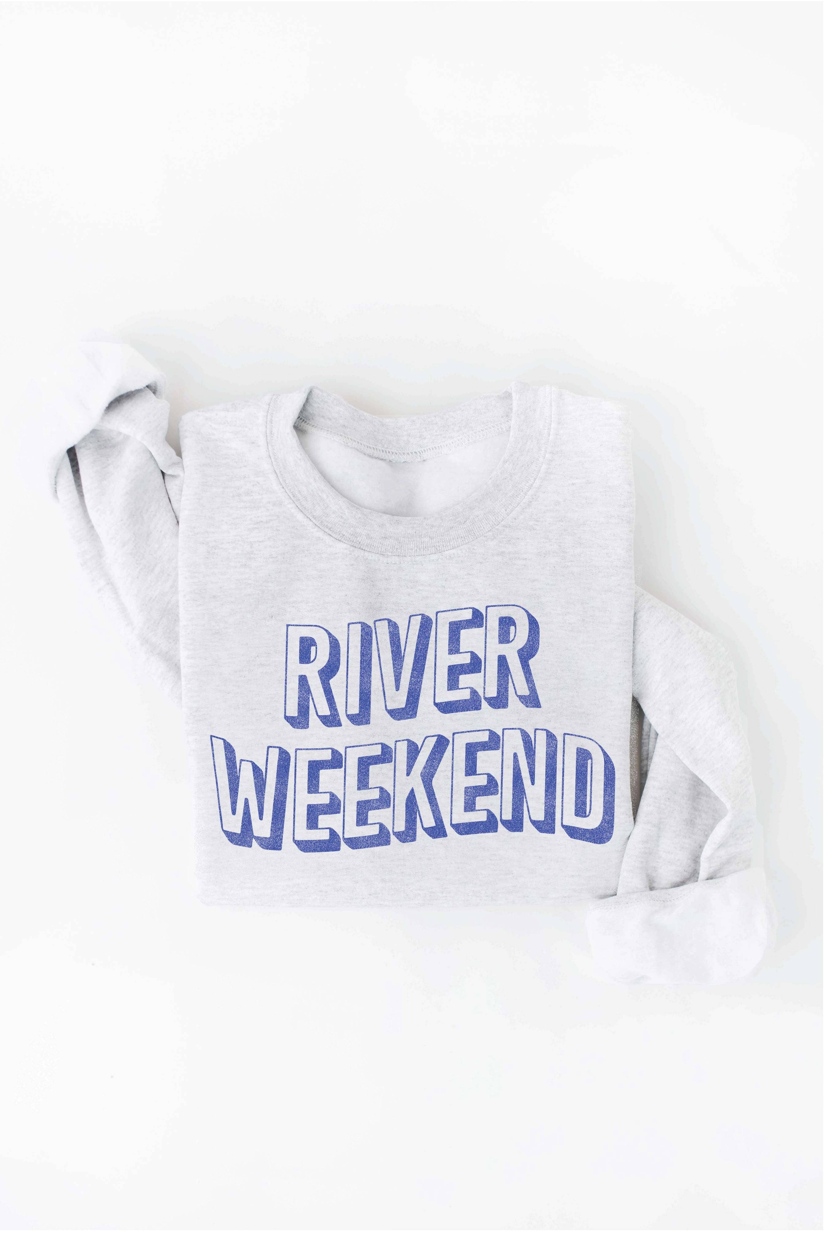 RIVER WEEKEND Graphic Sweatshirt