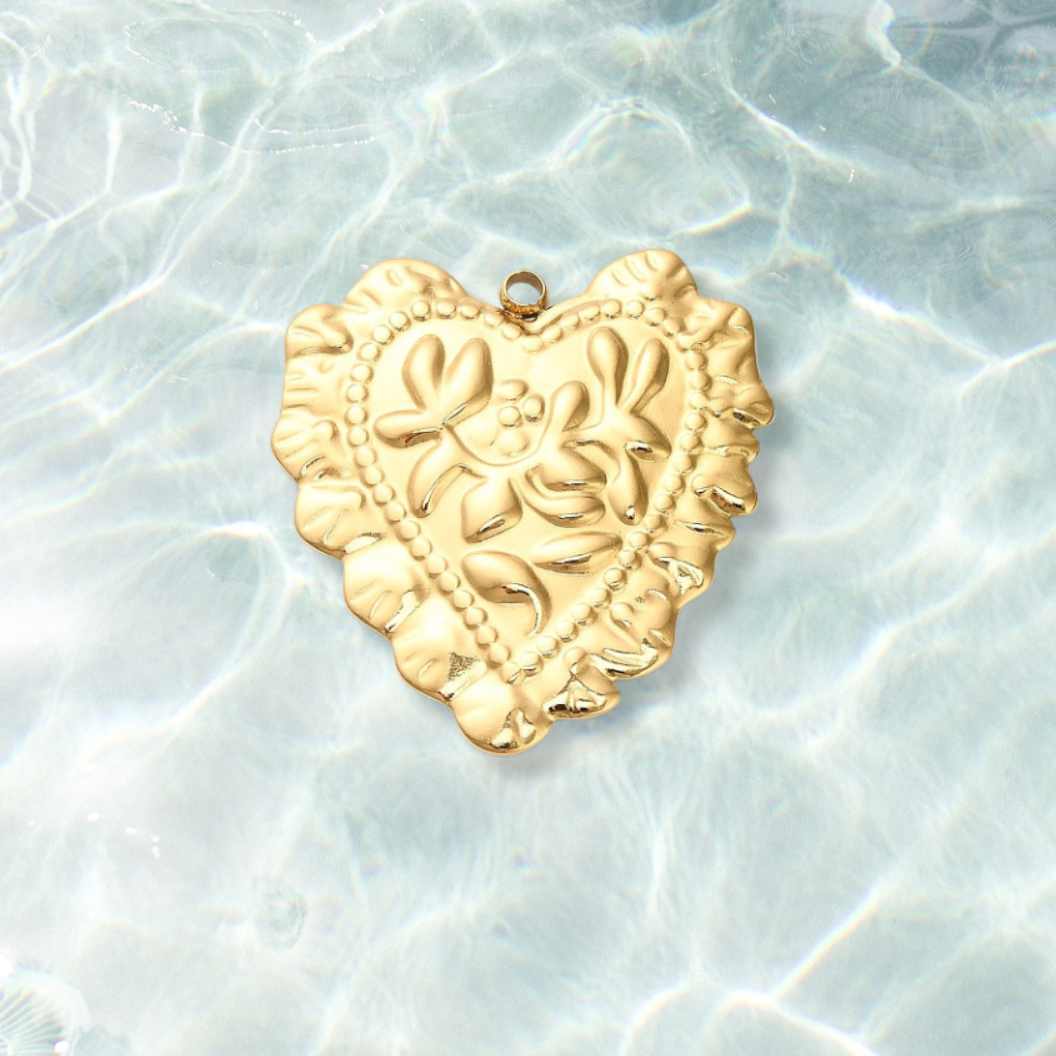 Gold Scalloped Flora Heart Charm | Waterproof Stainless Steel