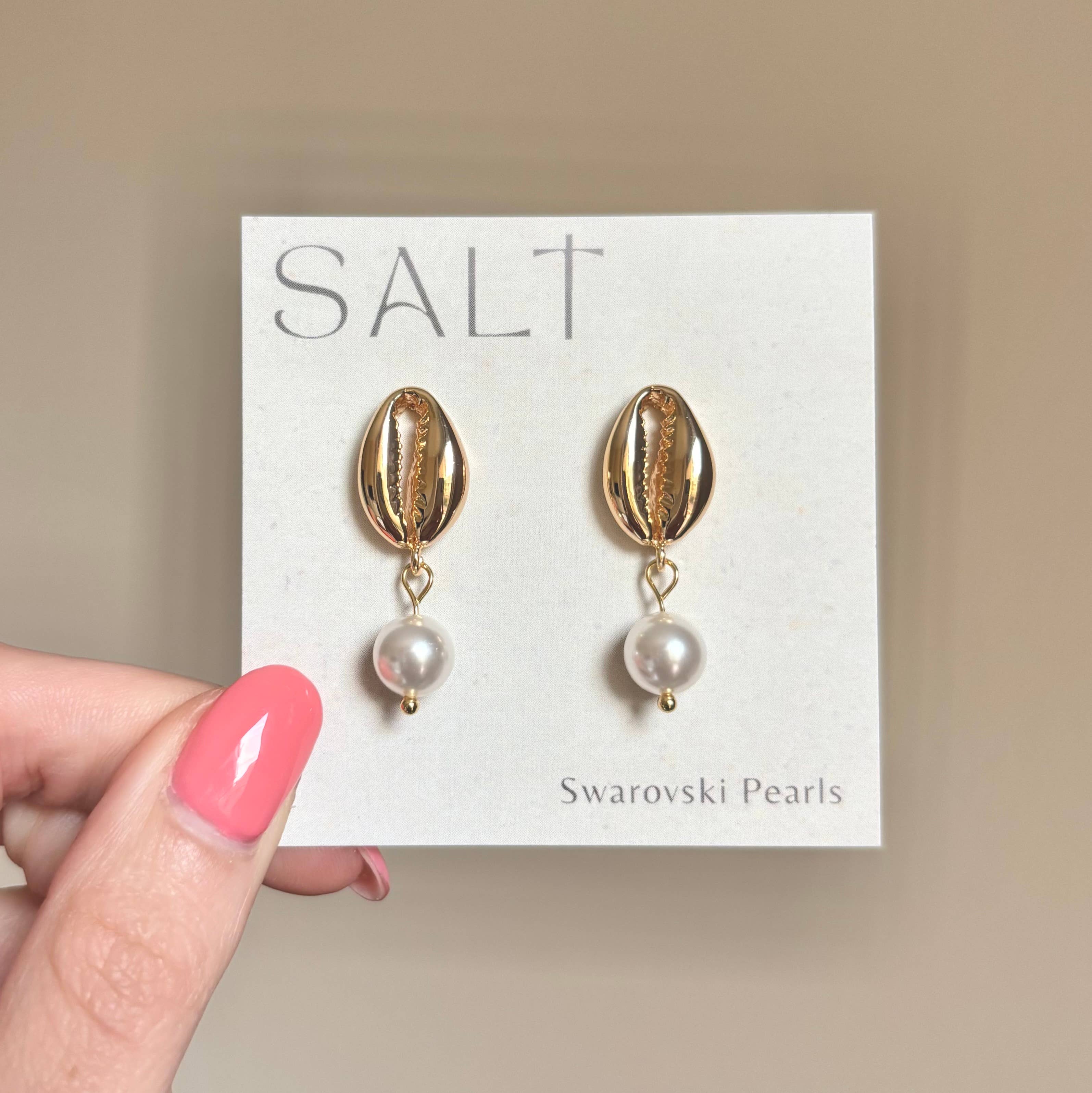 COWRIE SHELL PEARL EARRINGS