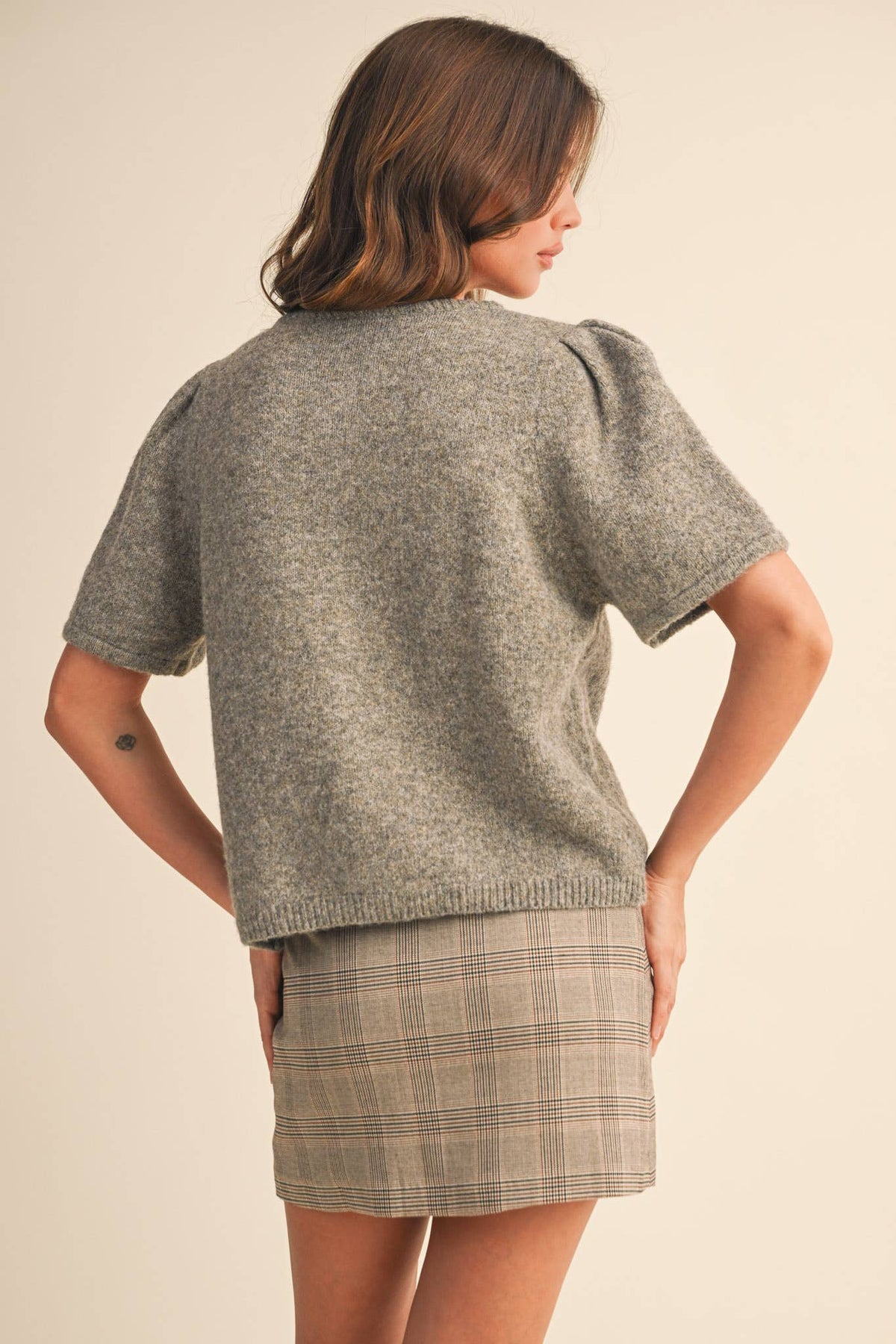 SHORT PUFF SLEEVE SWEATER CARDIGAN