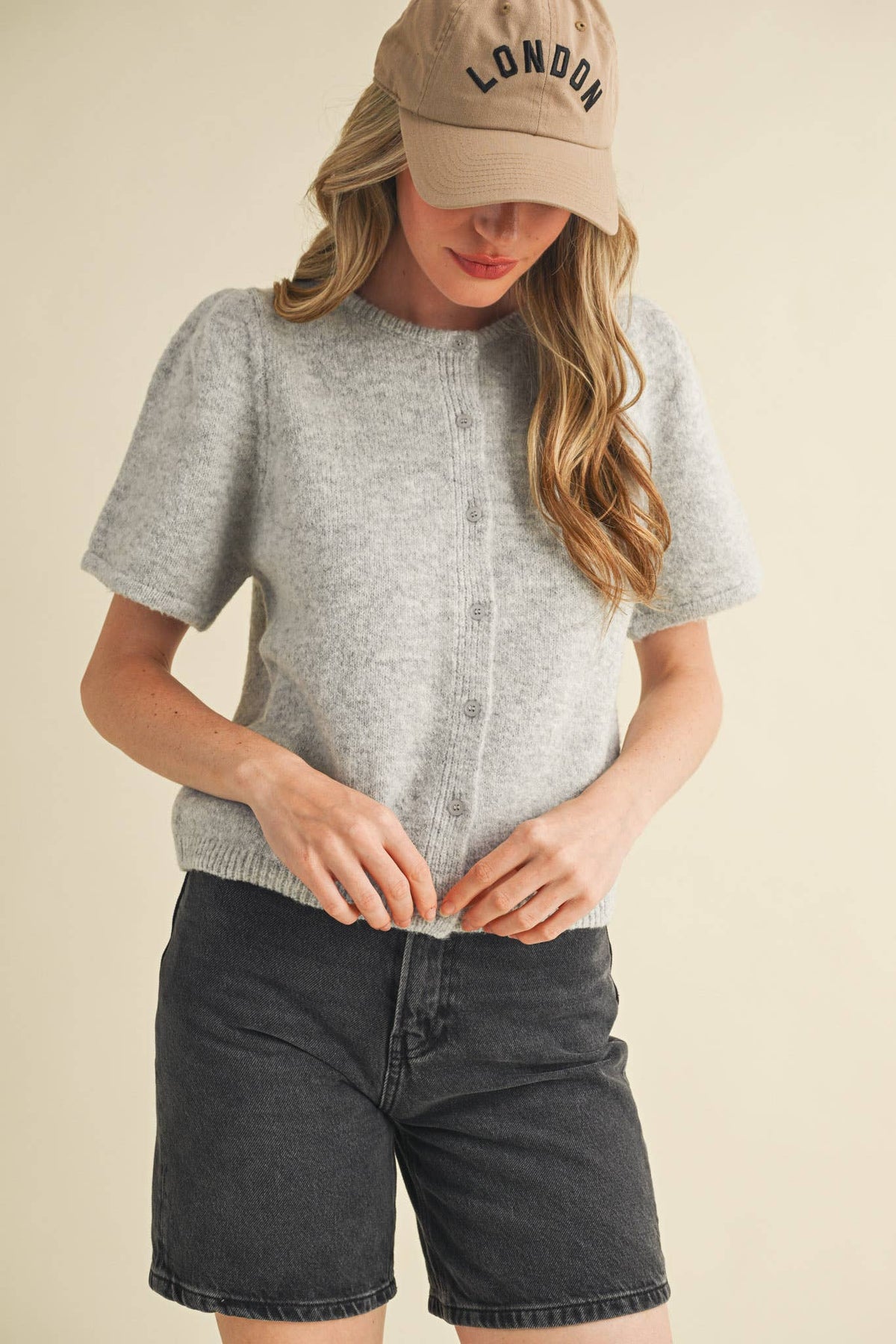 SHORT PUFF SLEEVE SWEATER CARDIGAN